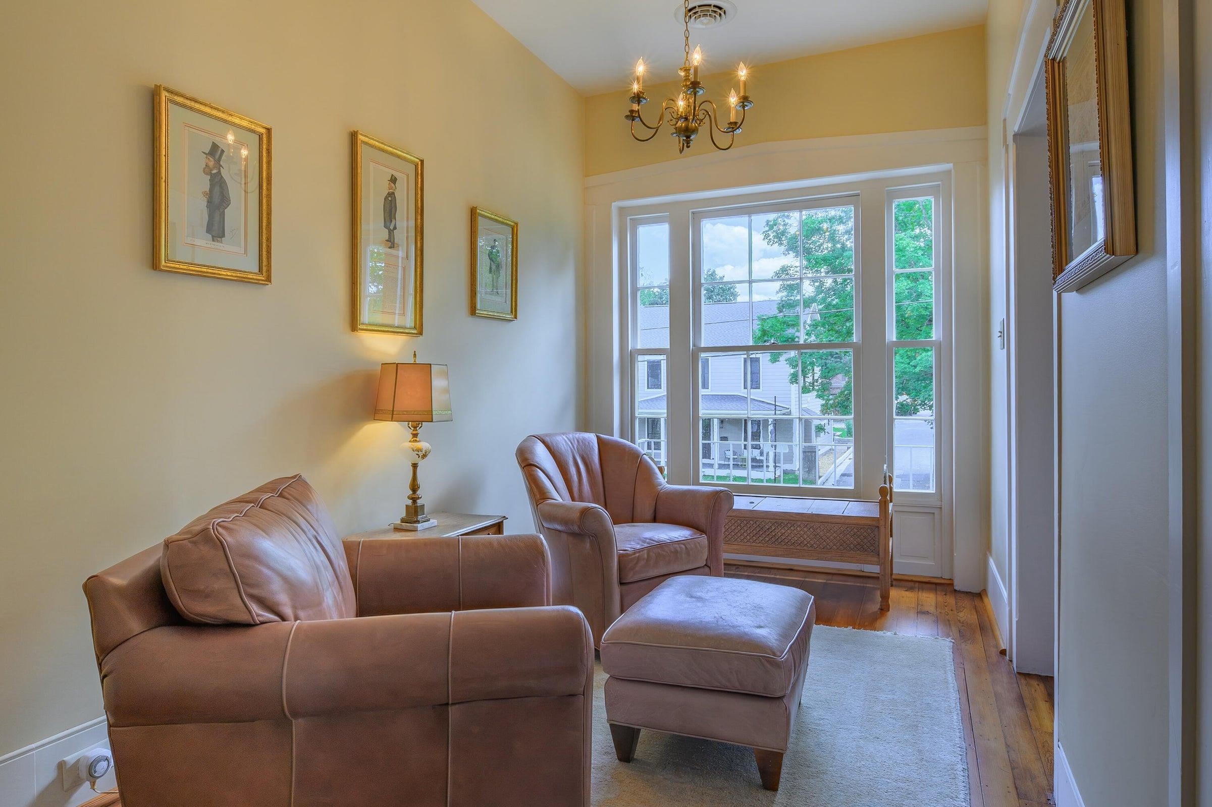 321 S MAIN ST