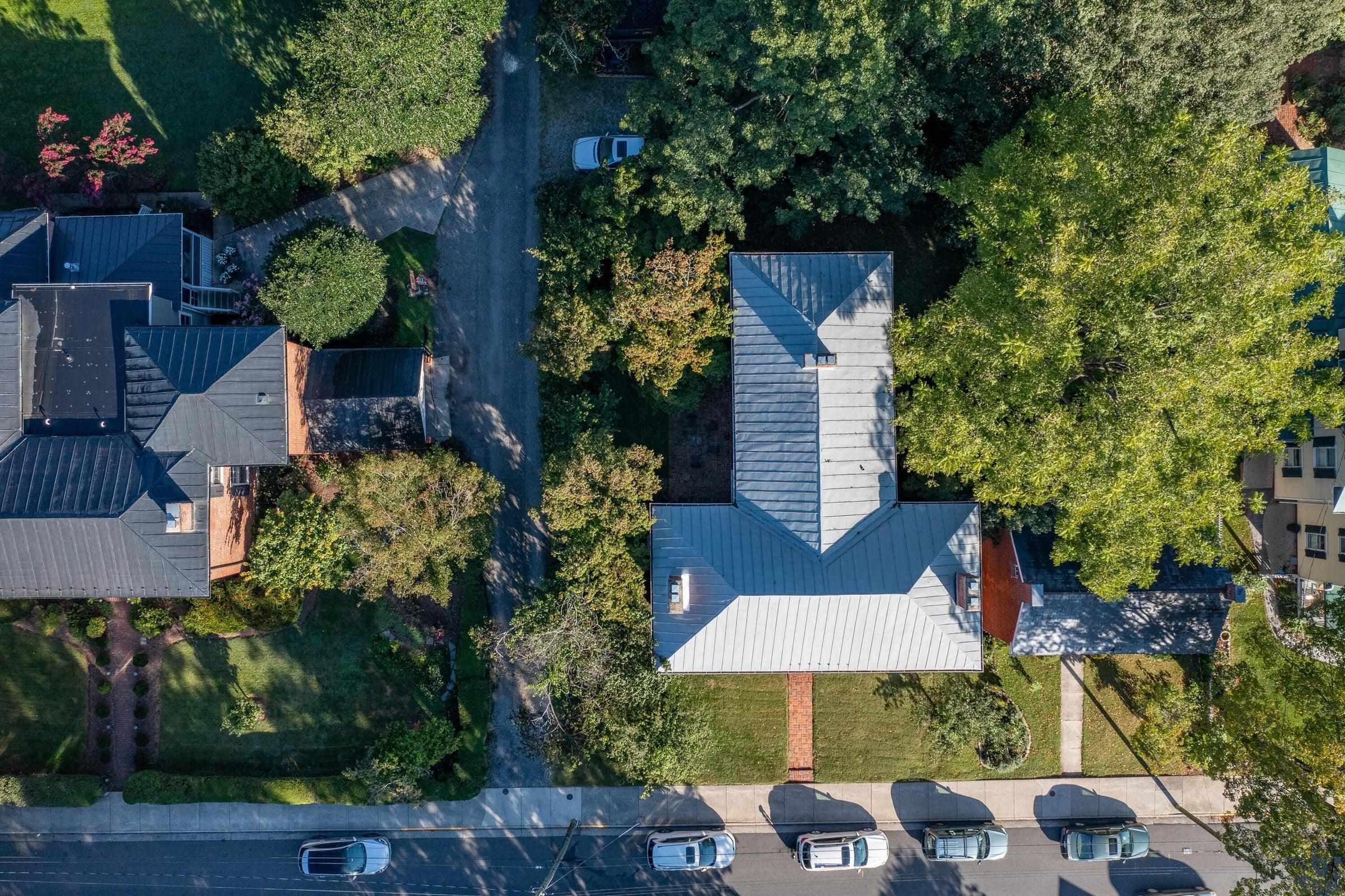 321 S MAIN ST