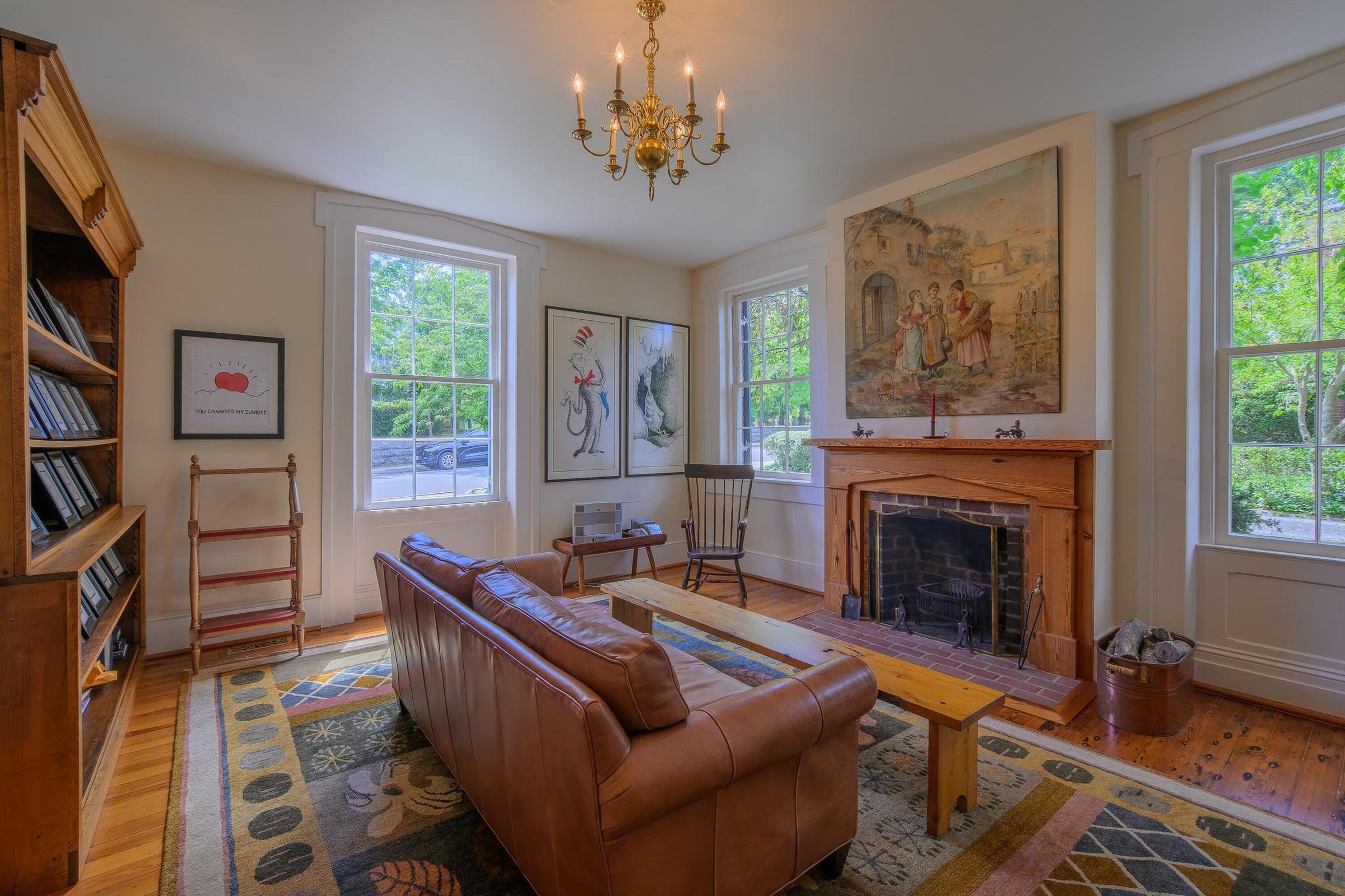321 S MAIN ST