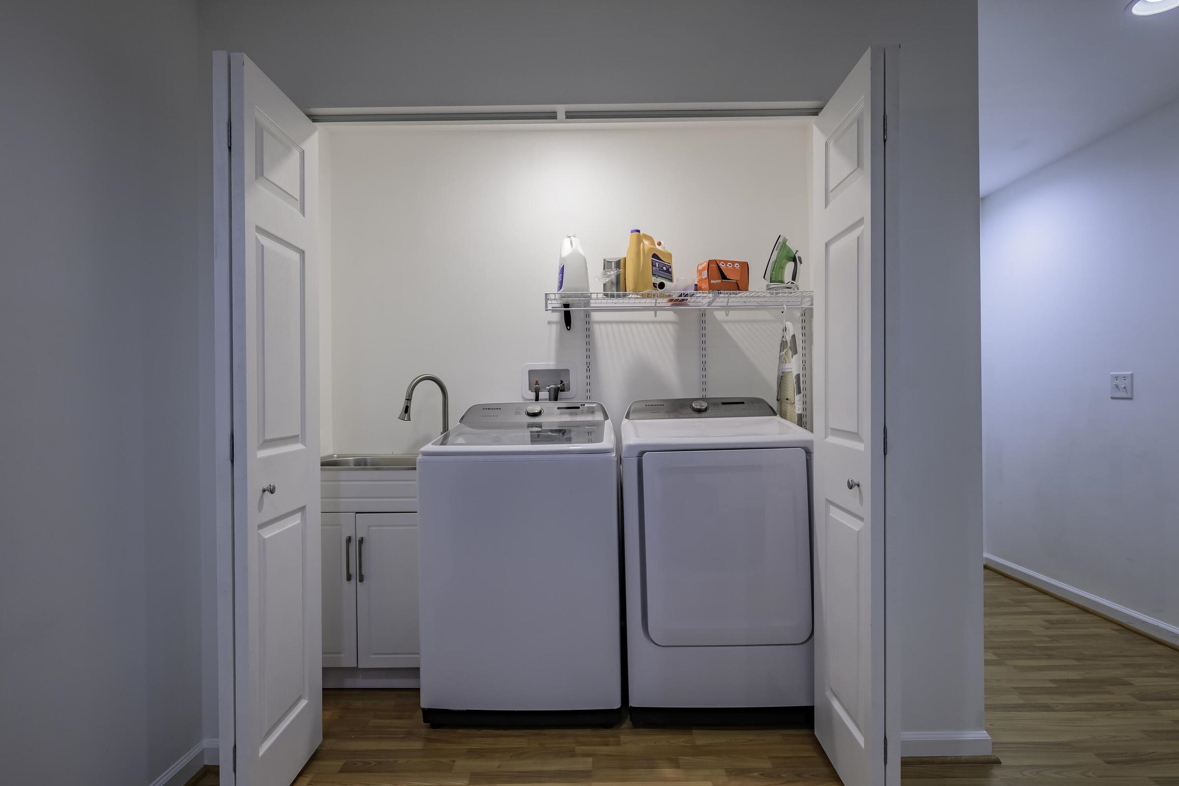 377 RATTLER RD