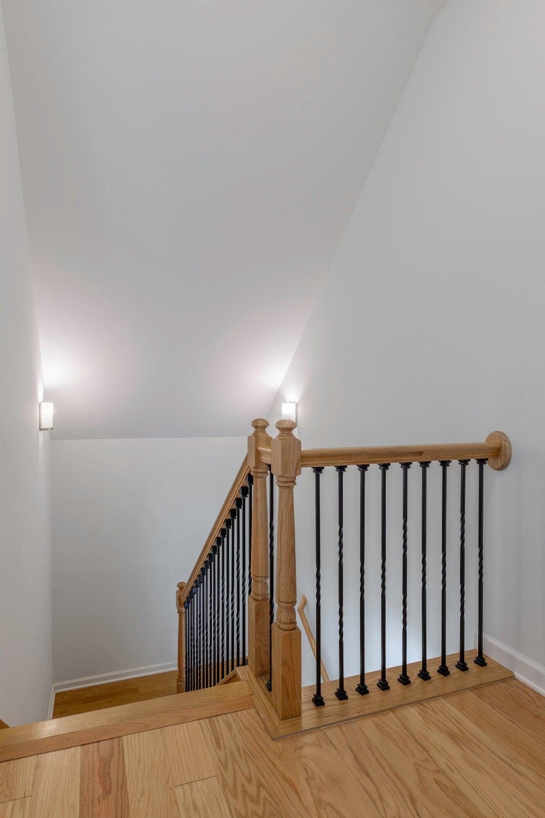 34 FLORENCE SARAH LN