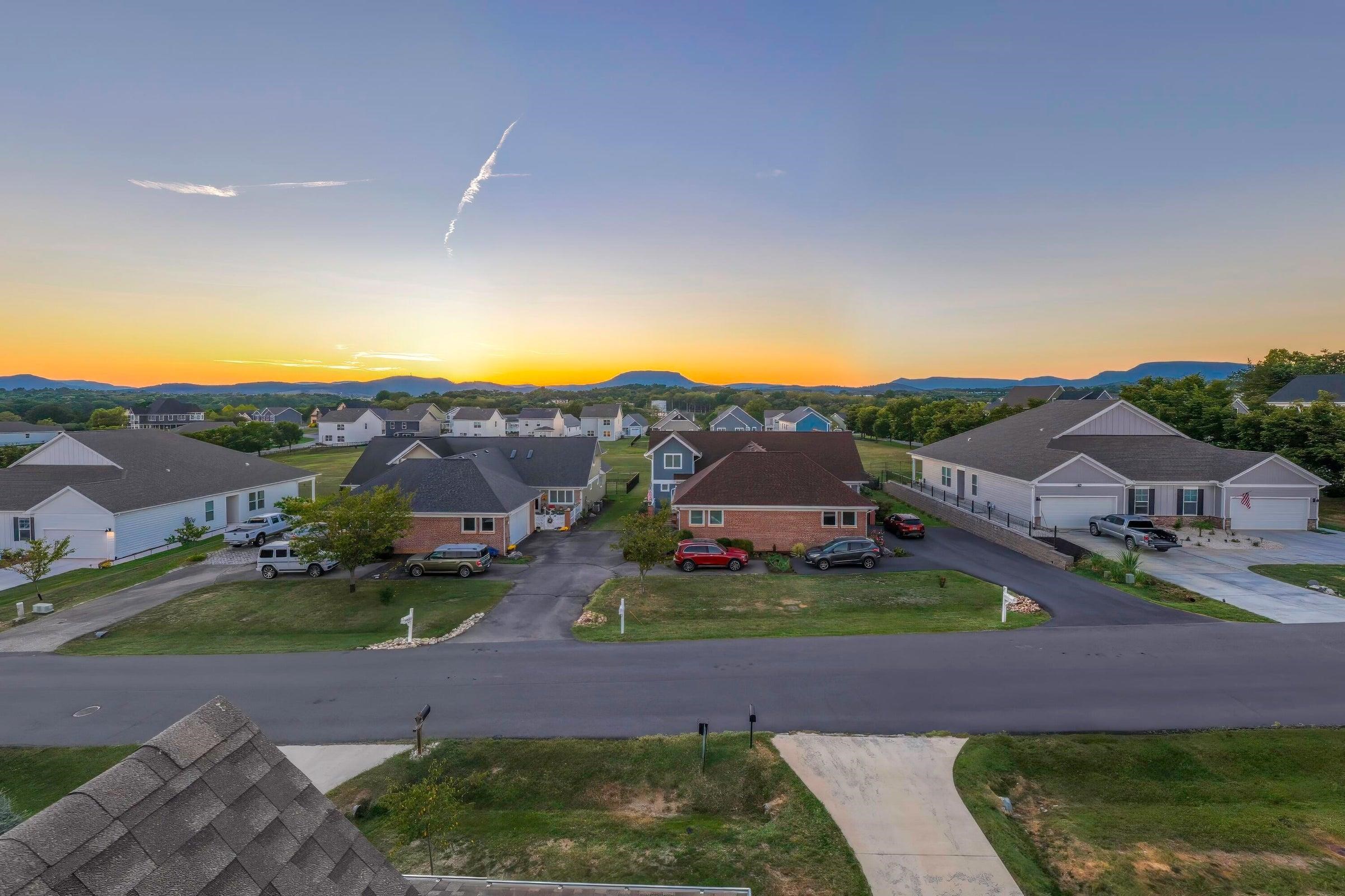 34 FLORENCE SARAH LN