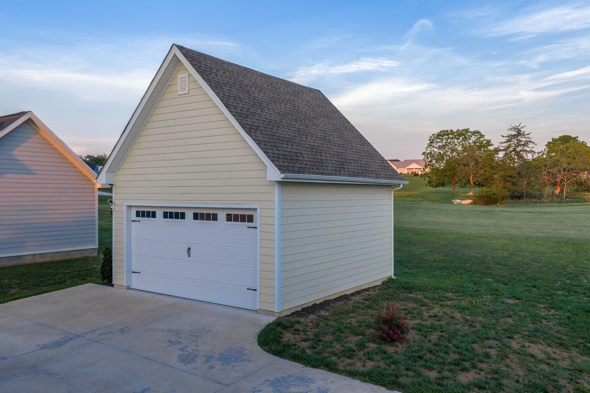 34 FLORENCE SARAH LN