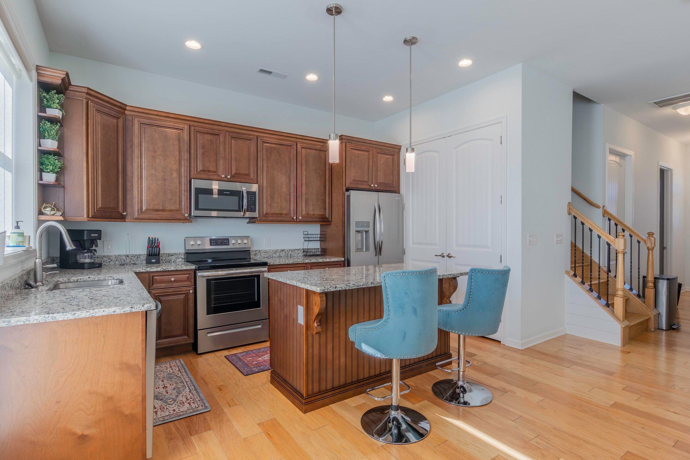 34 FLORENCE SARAH LN
