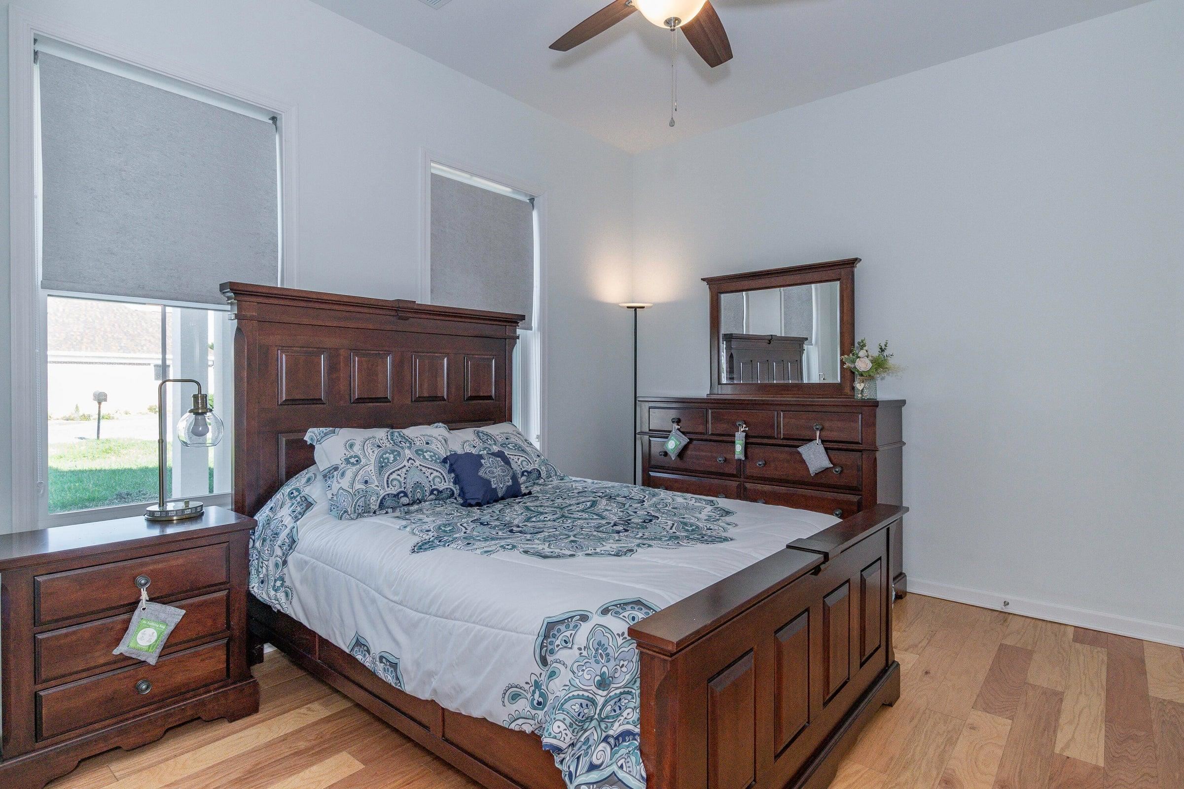 34 FLORENCE SARAH LN