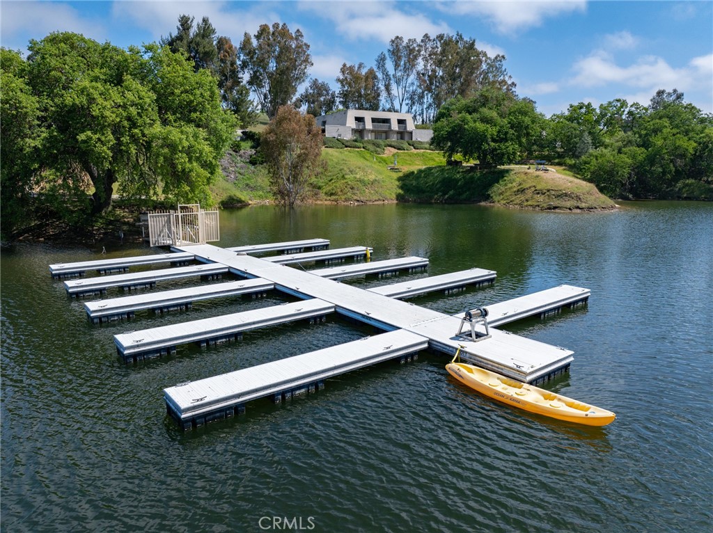 3332 Harbor Circle E