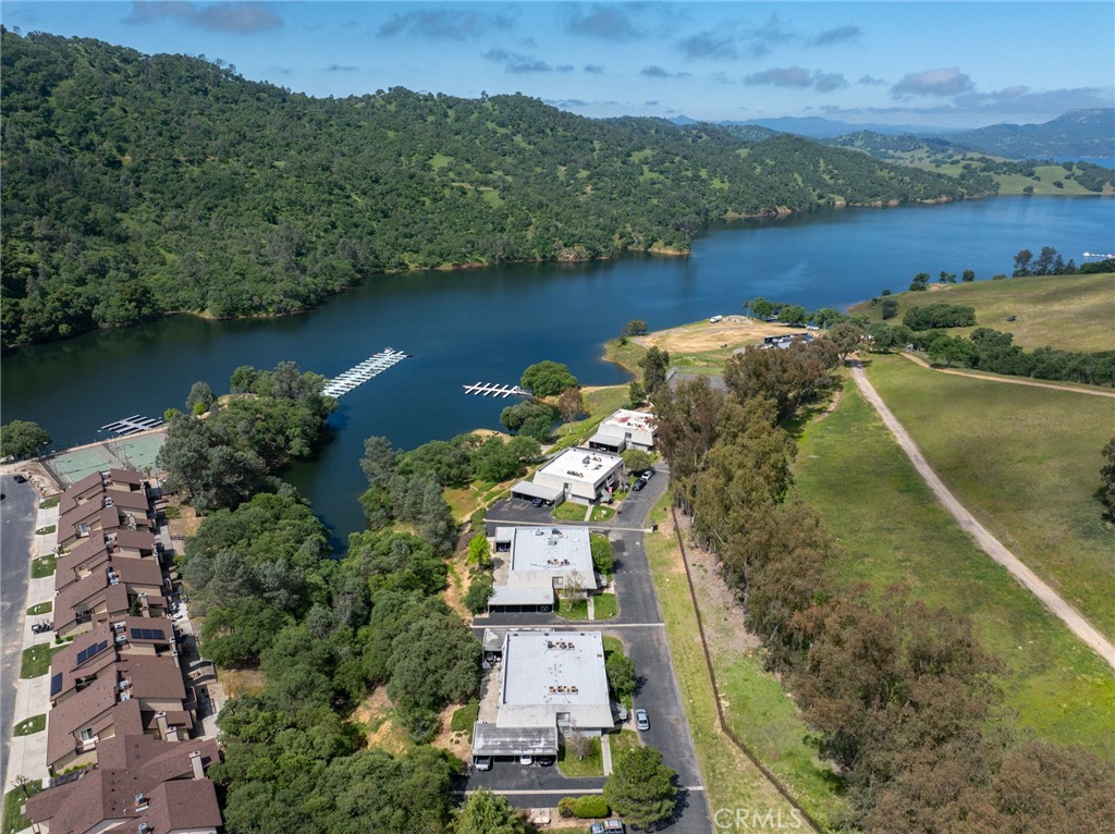 3332 Harbor Circle E