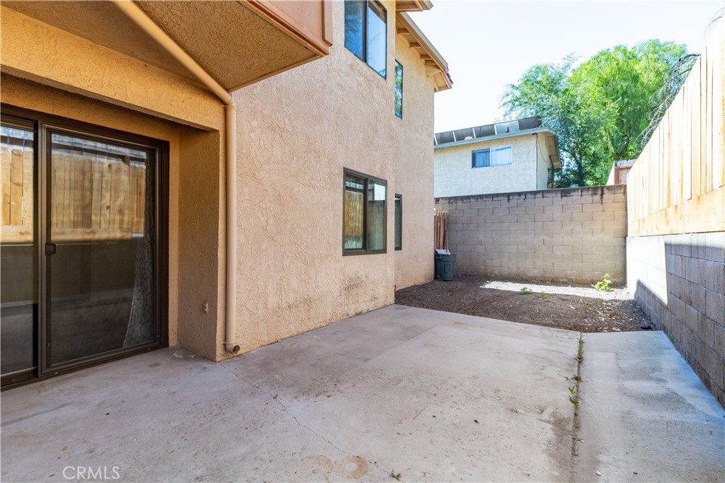 3121 Spring Street 102