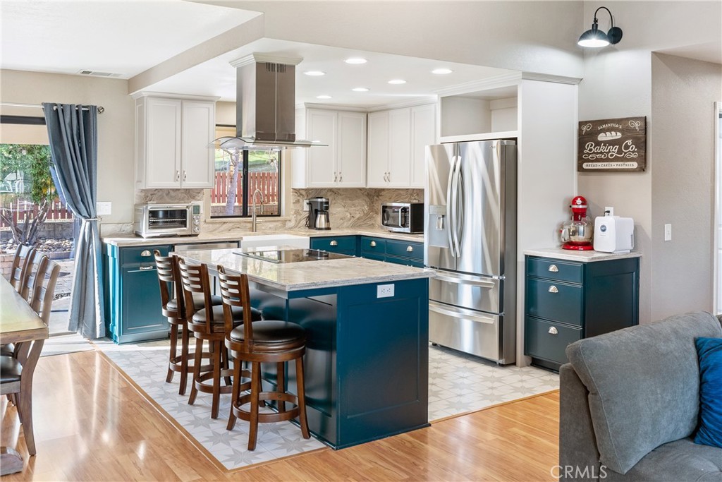 4739 Meadow Lark Lane