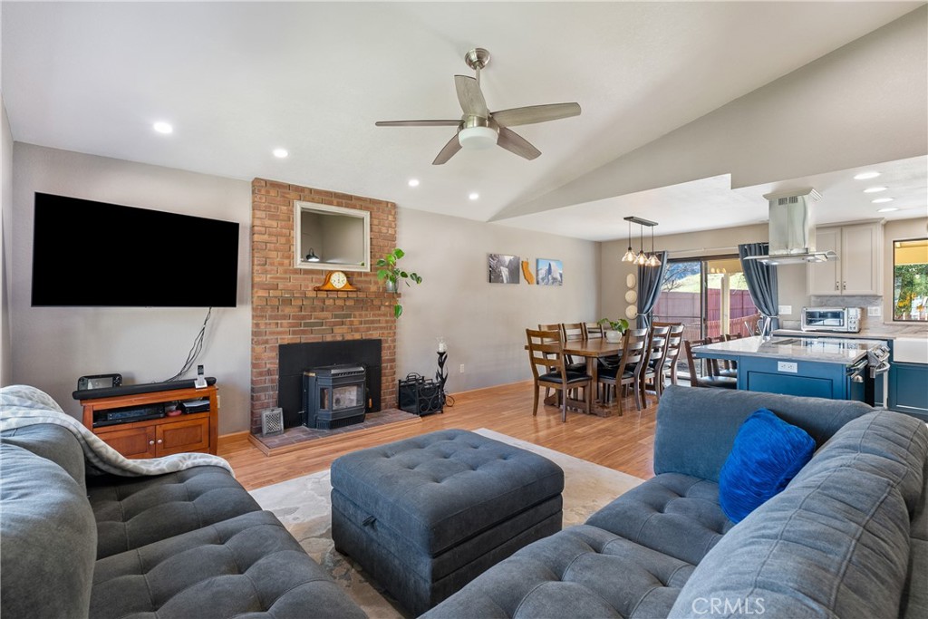 4739 Meadow Lark Lane