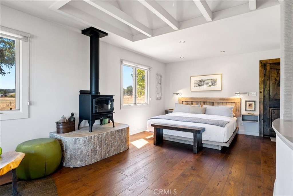 1981 Barley Grain Road