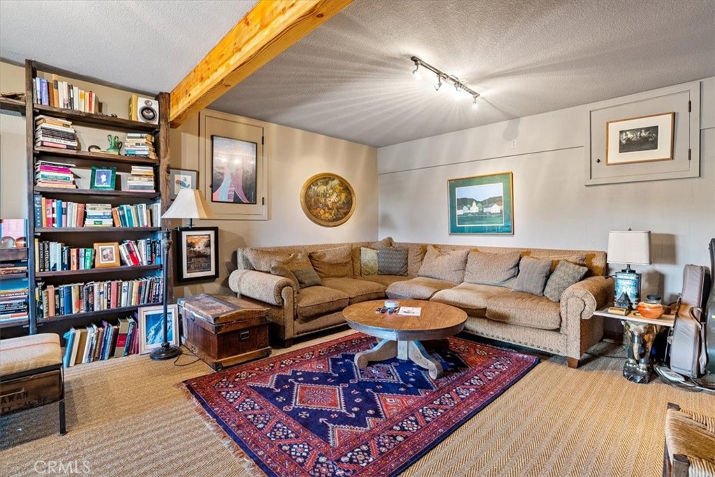 1981 Barley Grain Road