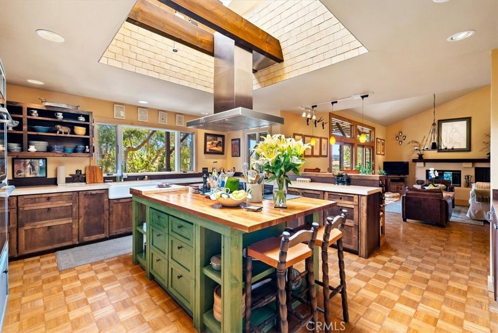 1981 Barley Grain Road