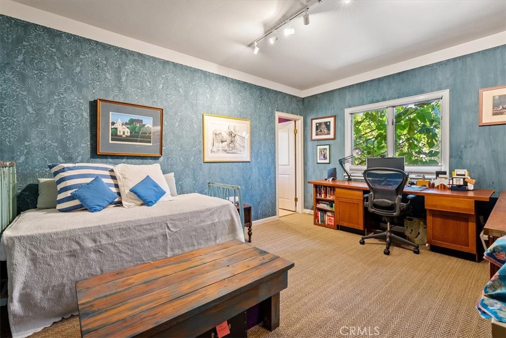 1981 Barley Grain Road