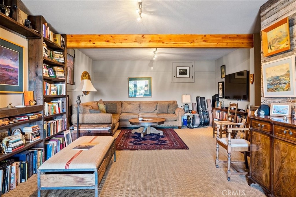 1981 Barley Grain Road