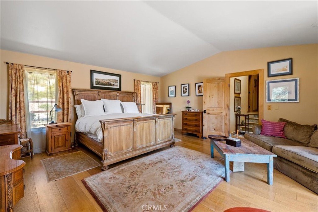 1981 Barley Grain Road