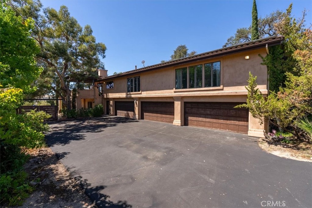 1981 Barley Grain Road