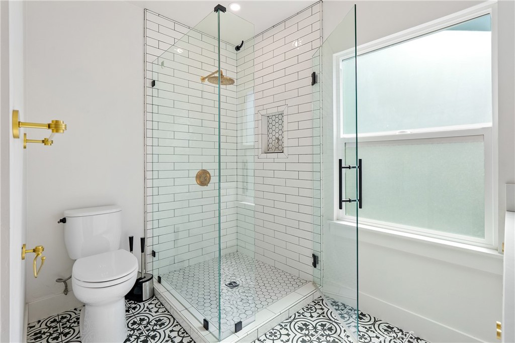 249 16th Street