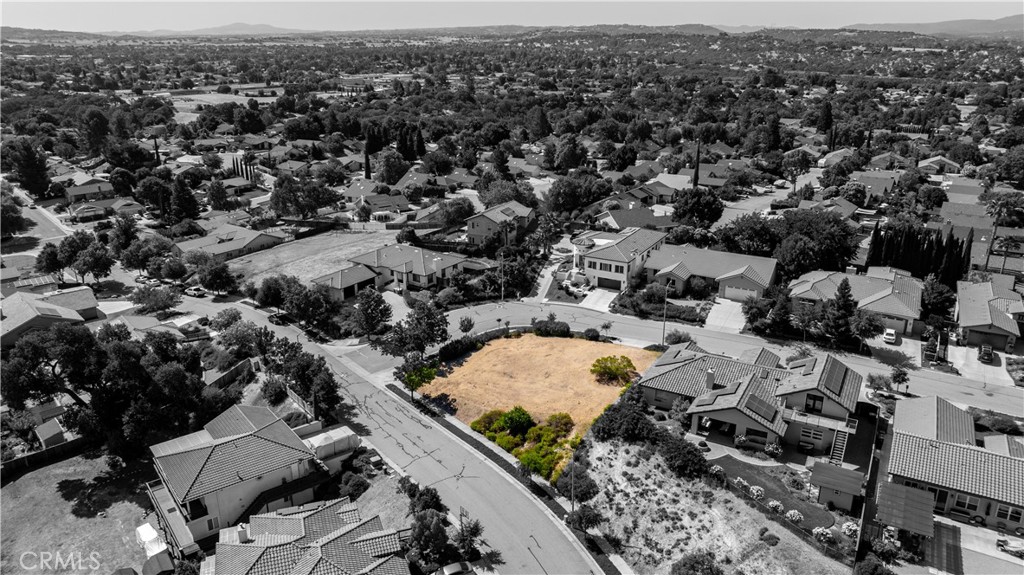 594 Red Cloud Road