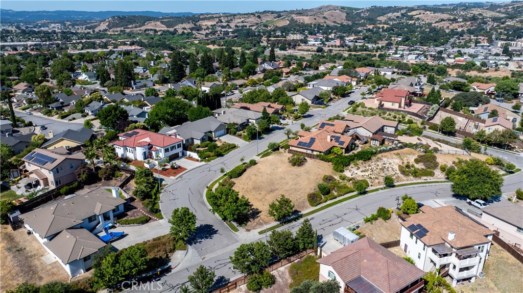 594 Red Cloud Road