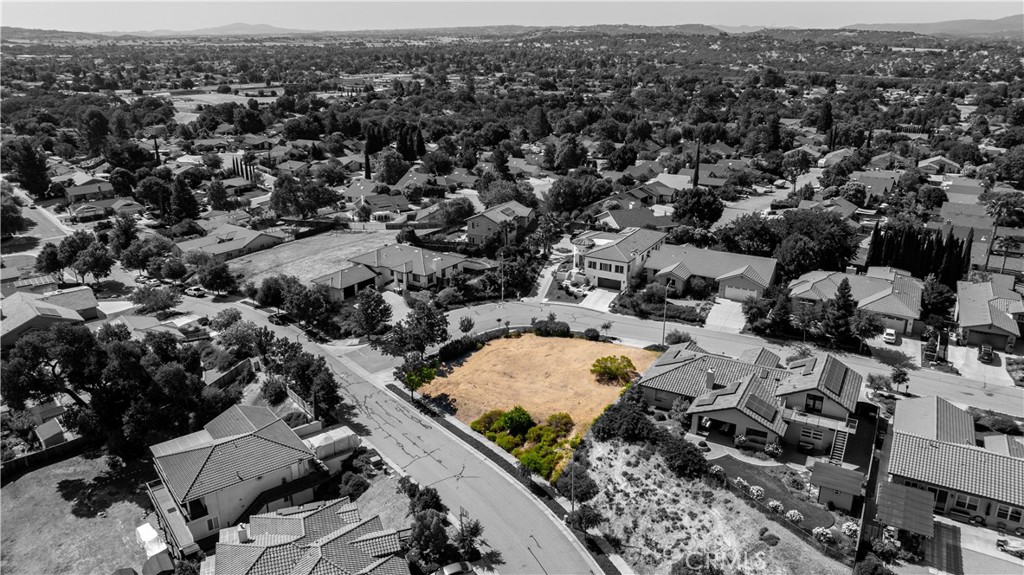 594 Red Cloud Road