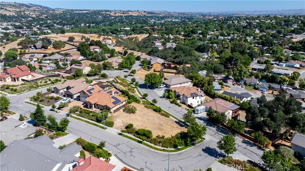 594 Red Cloud Road