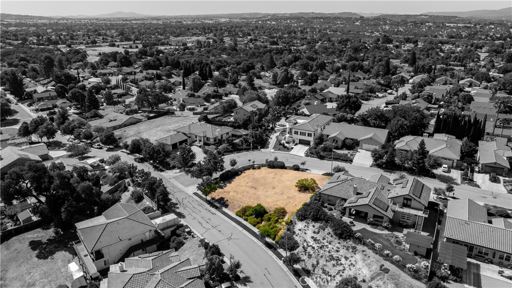 594 Red Cloud Road
