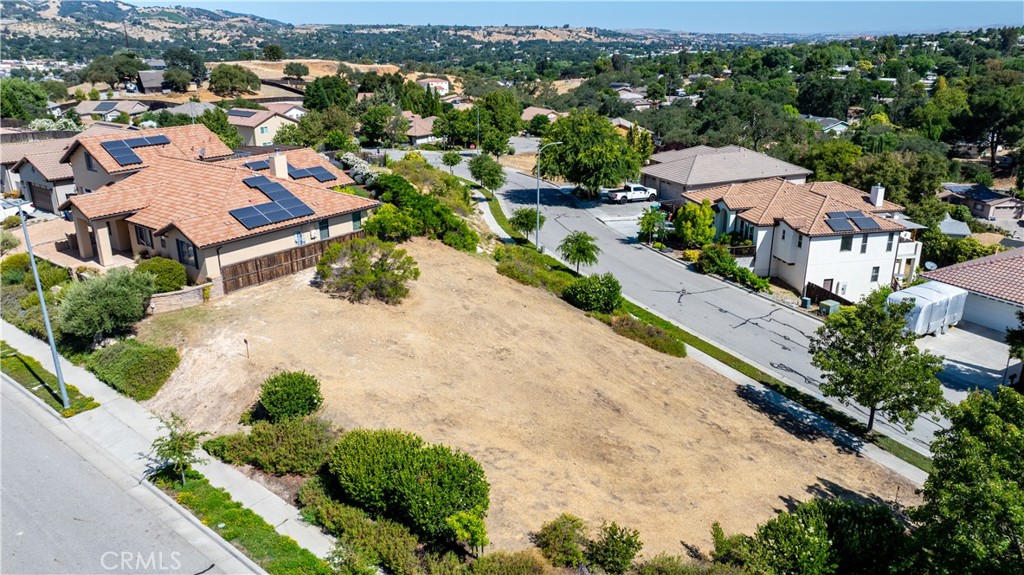 594 Red Cloud Road