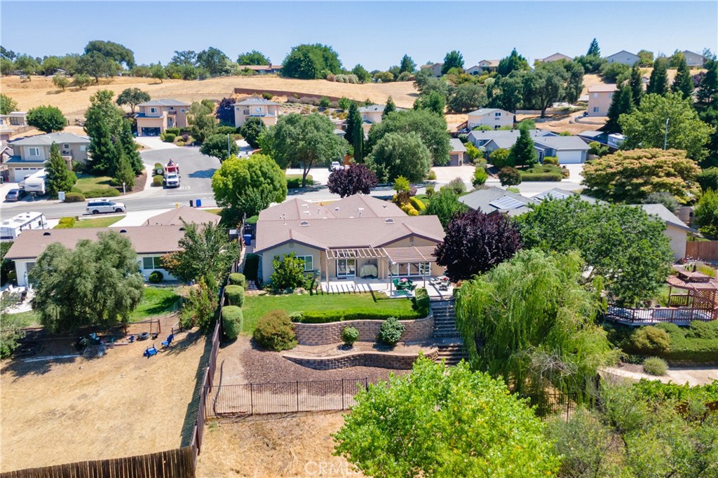 403 Montebello Oaks Drive