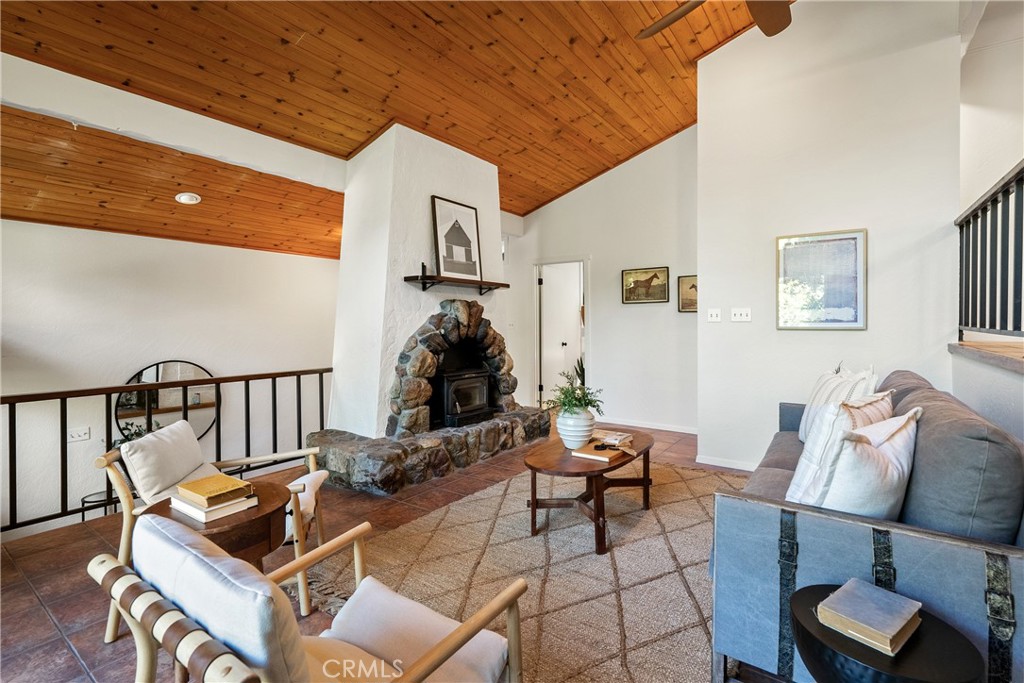 7644 Del Rio Road