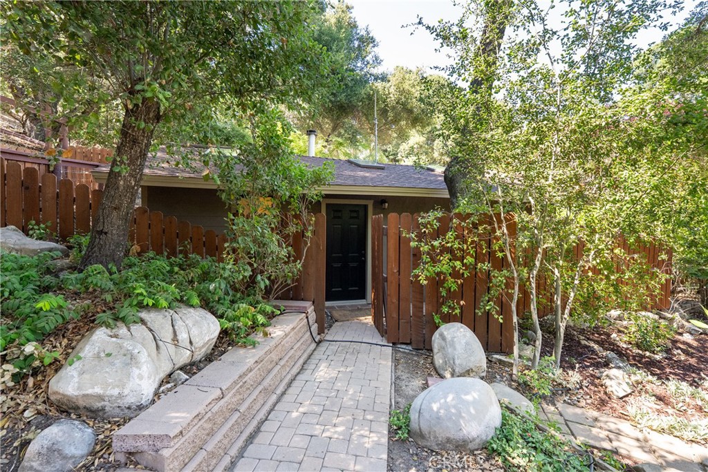 7644 Del Rio Road