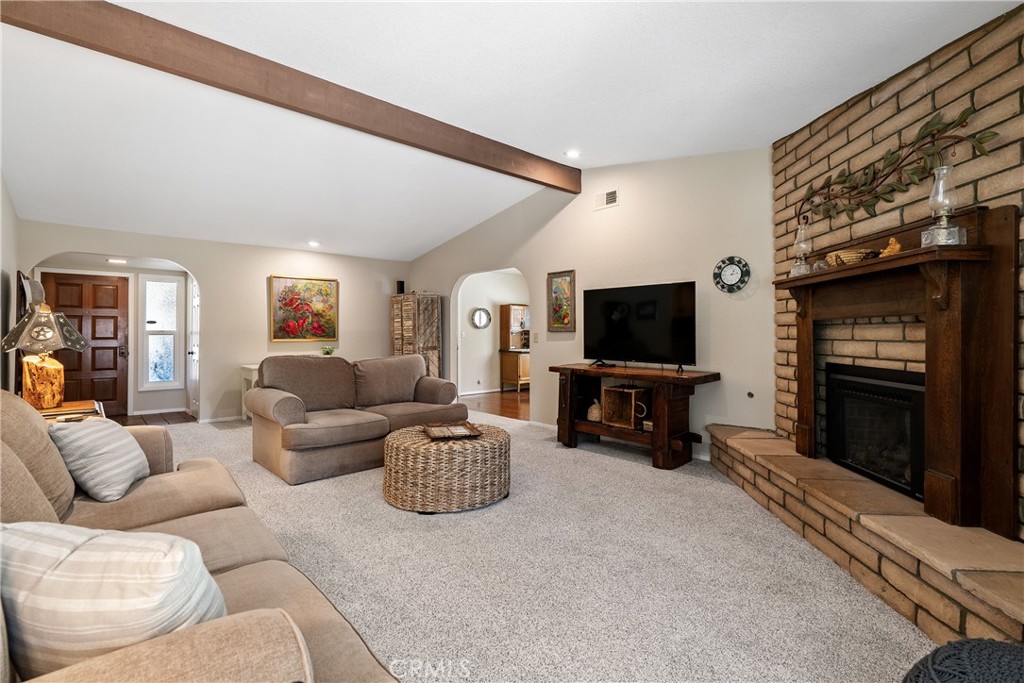 415 Veronica Drive