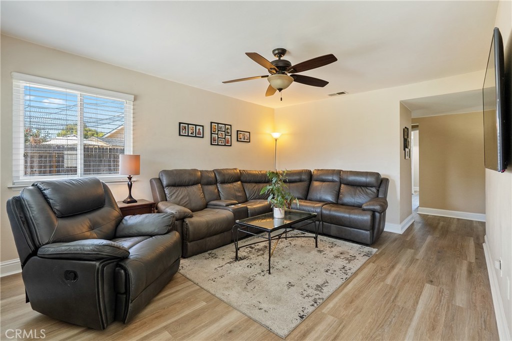 1128 Golf Place