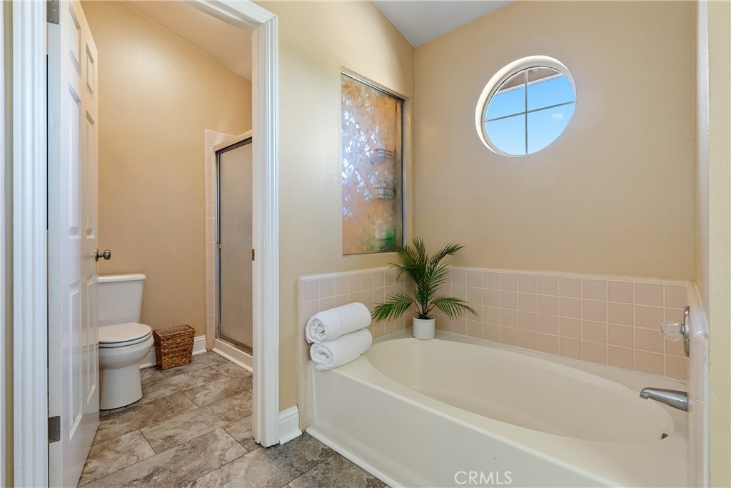 1128 Golf Place