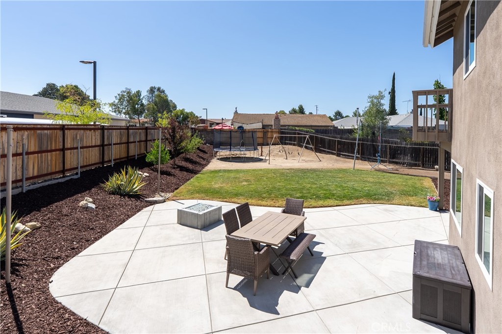 1128 Golf Place