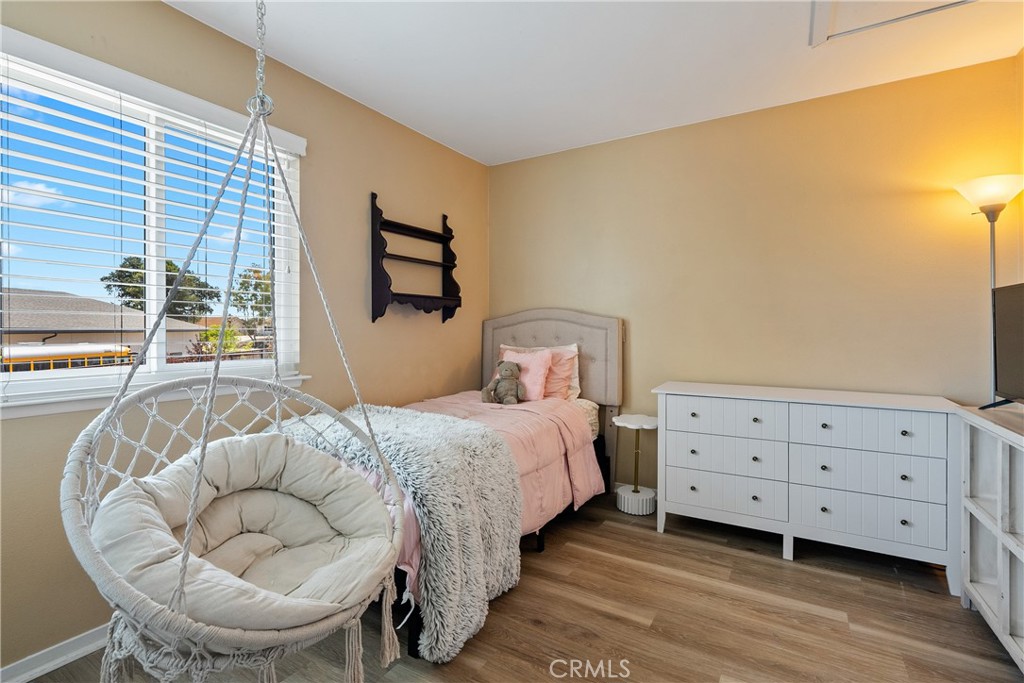 1128 Golf Place