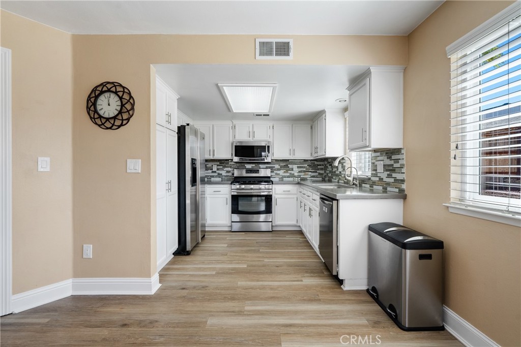 1128 Golf Place