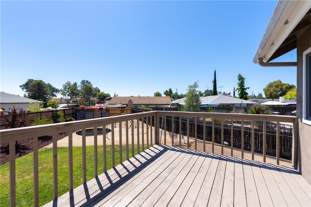 1128 Golf Place