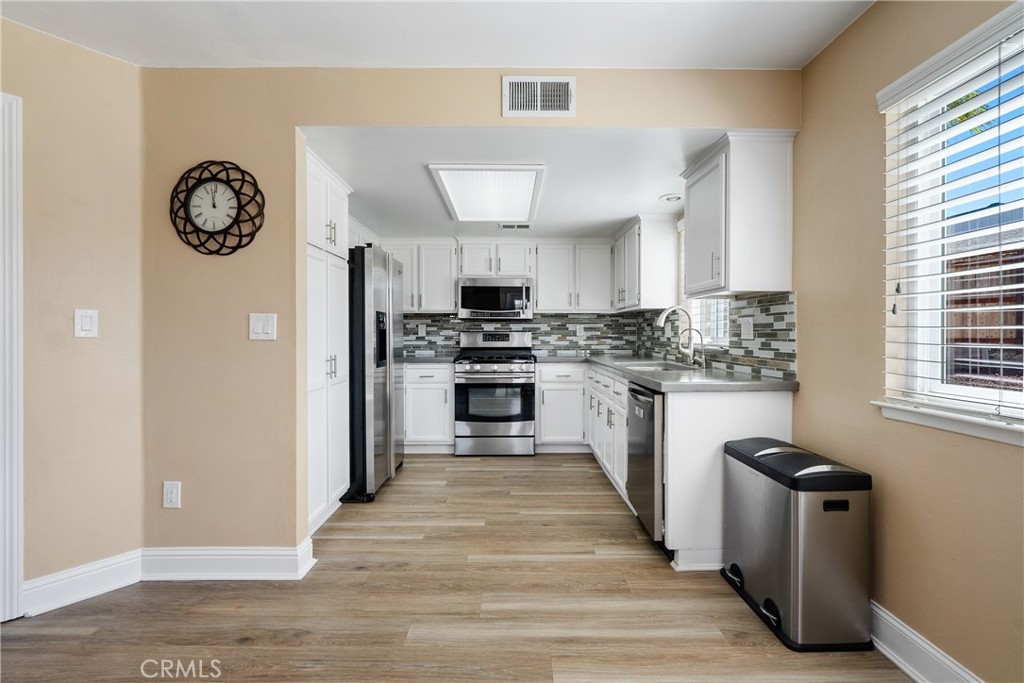 1128 Golf Place
