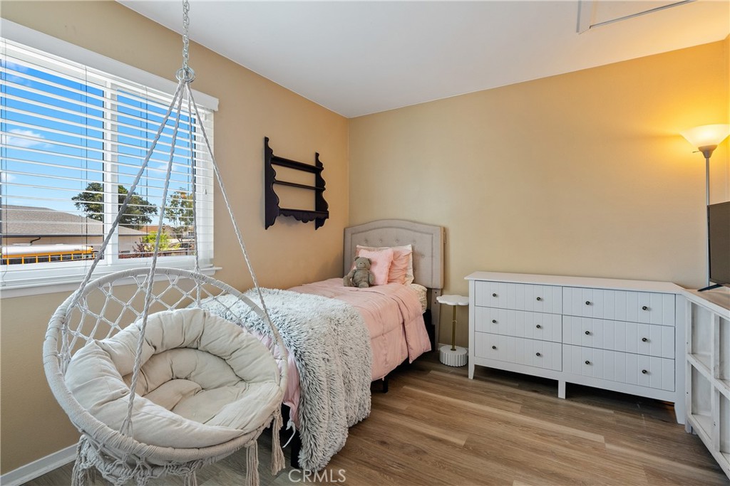 1128 Golf Place