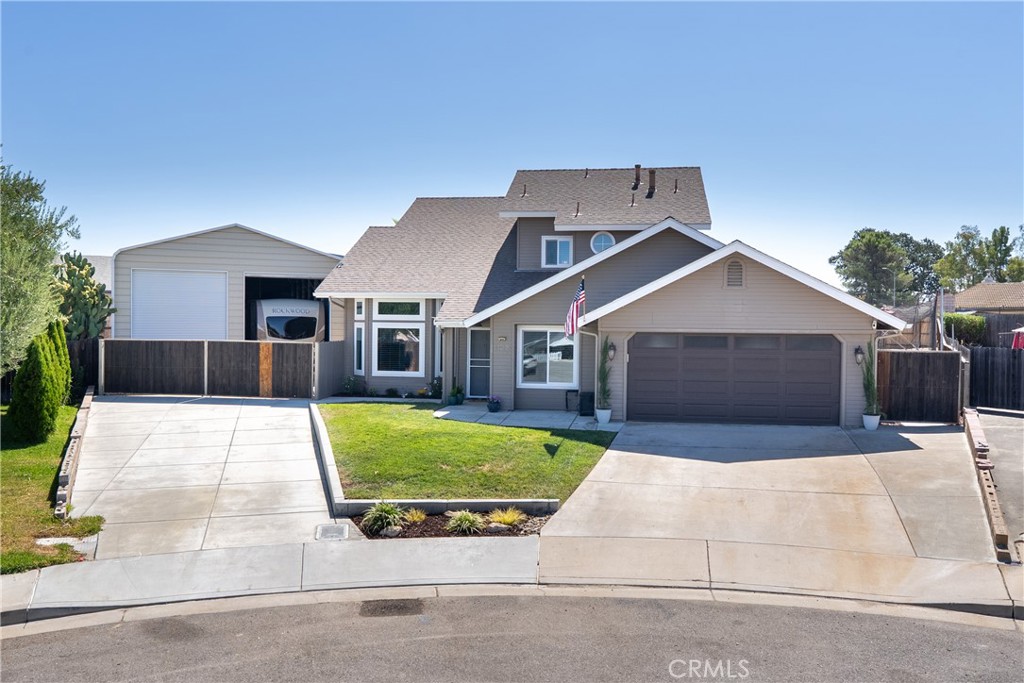 1128 Golf Place