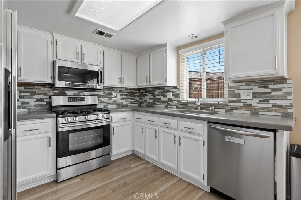1128 Golf Place