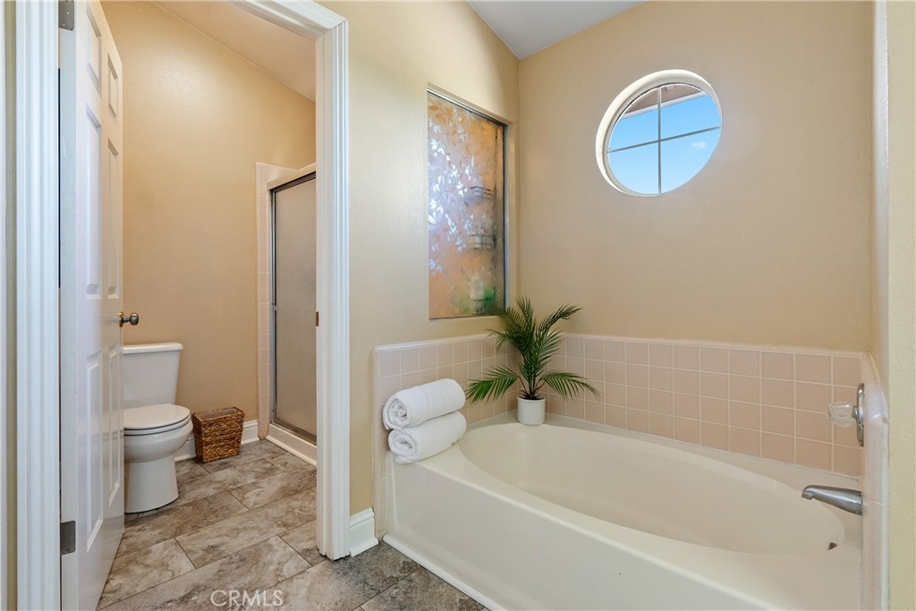 1128 Golf Place