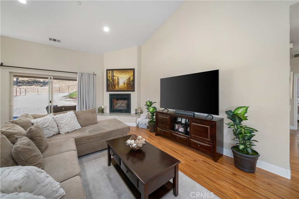 2650 Edgewood Court