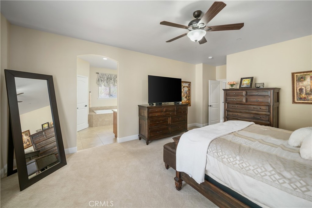 2650 Edgewood Court