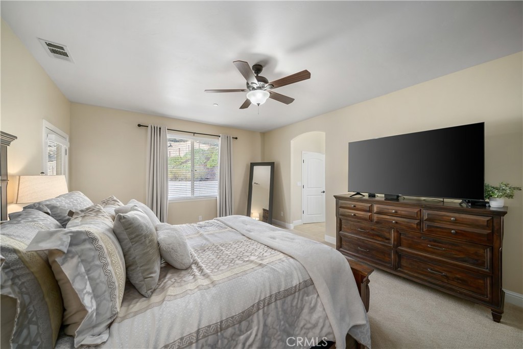 2650 Edgewood Court