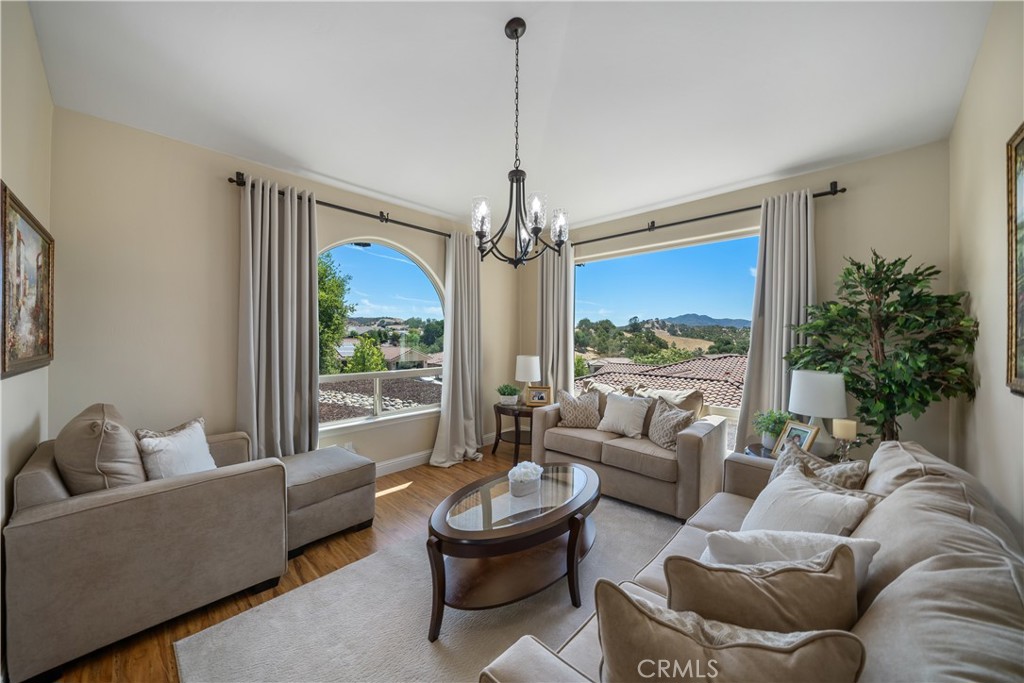 2650 Edgewood Court