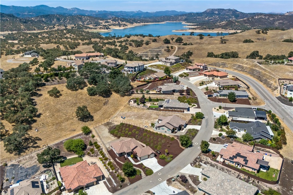 2650 Edgewood Court