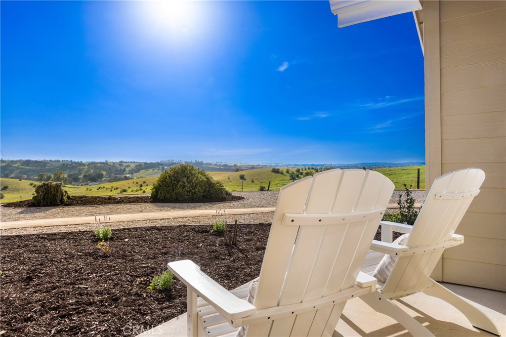 5995 Black Tail Place