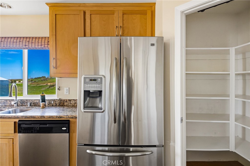 5995 Black Tail Place